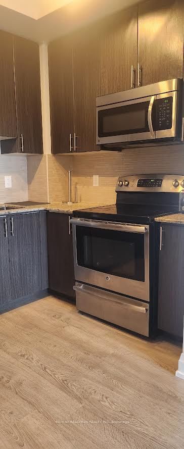 1007 - 7171 Yonge Street