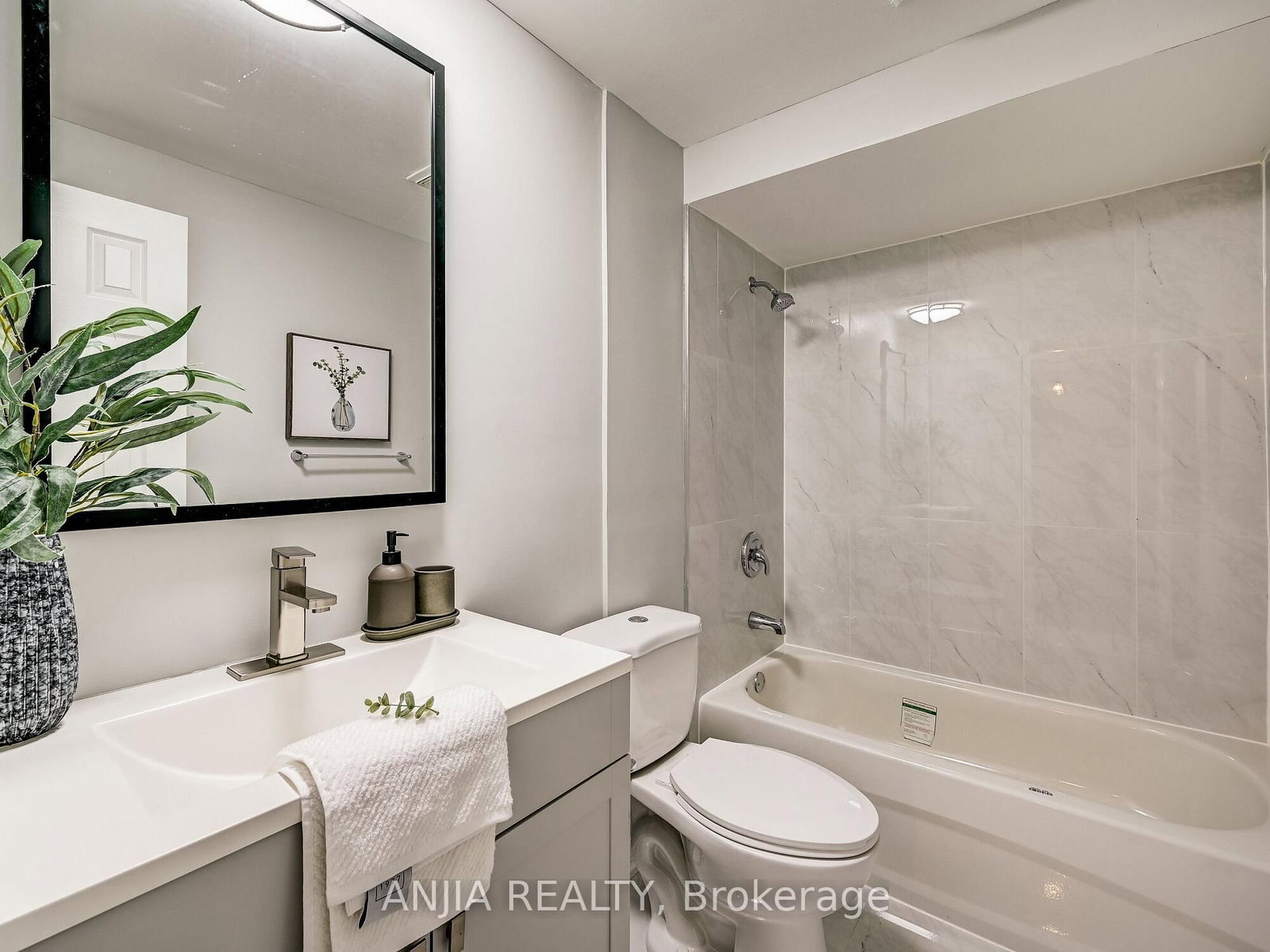 61 Sorrell Crescent • Markham, ON photo 18