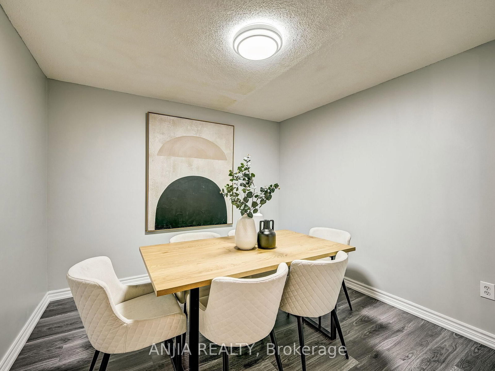 61 Sorrell Crescent • Markham, ON photo 4