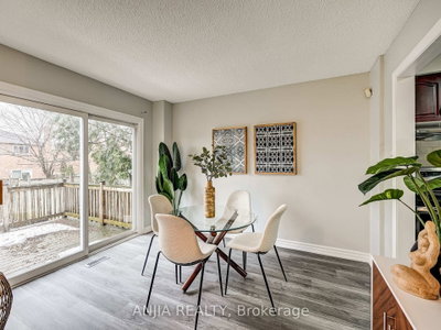 61 Sorrell Crescent • Markham, ON photo 6