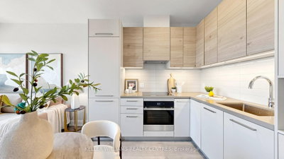 12 Gandhi Lane • #2701 • Markham, ON photo 8