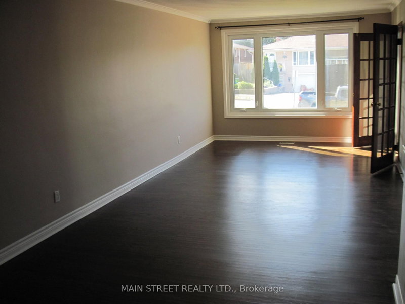 Upper - 723 Sunnypoint Drive