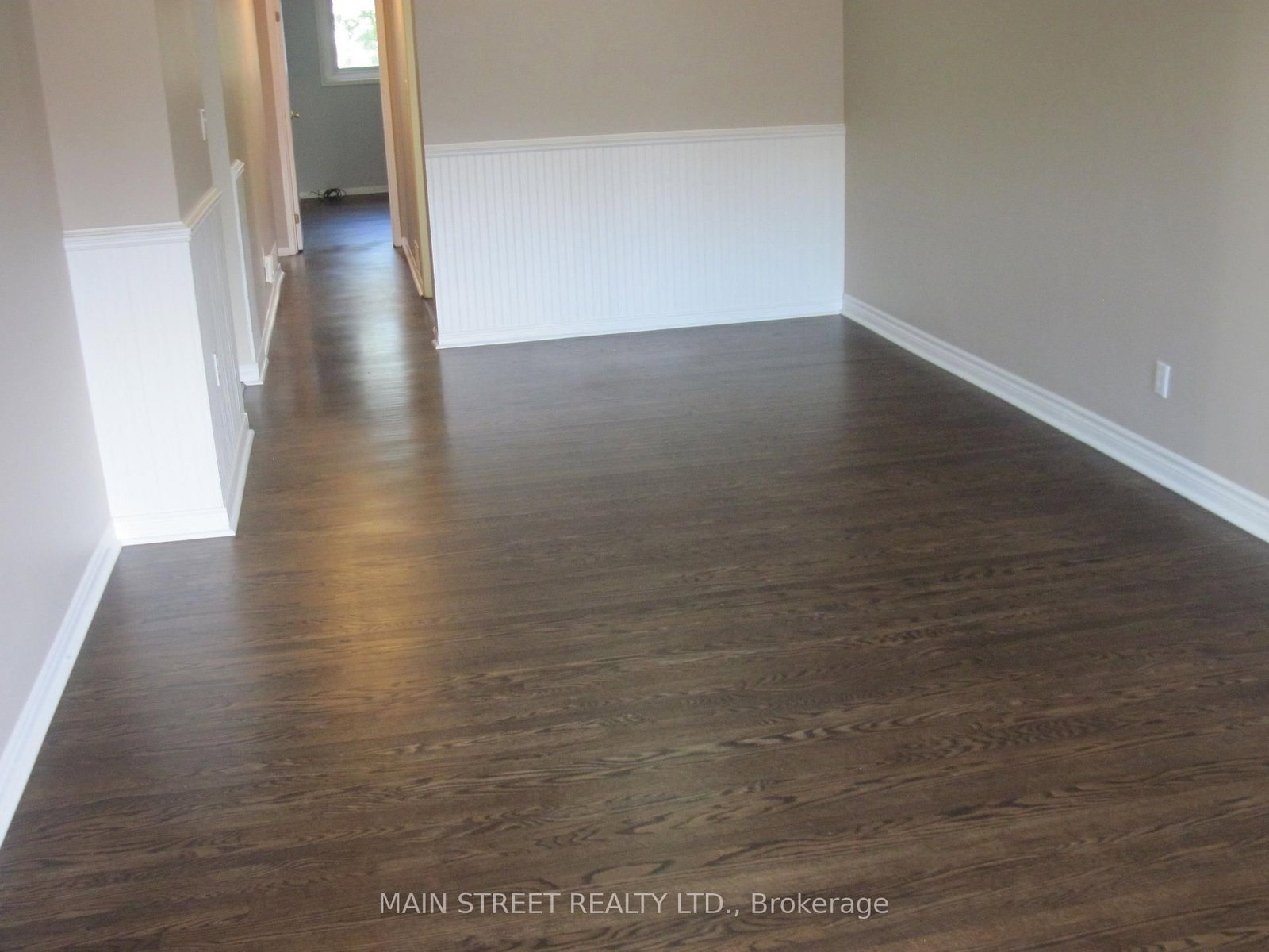 Upper - 723 Sunnypoint Drive, Newmarket 4