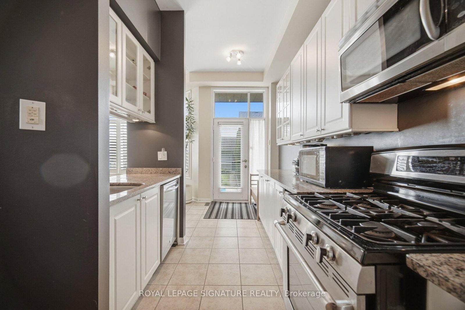 79 Cornell Park Avenue • Markham, ON photo 4
