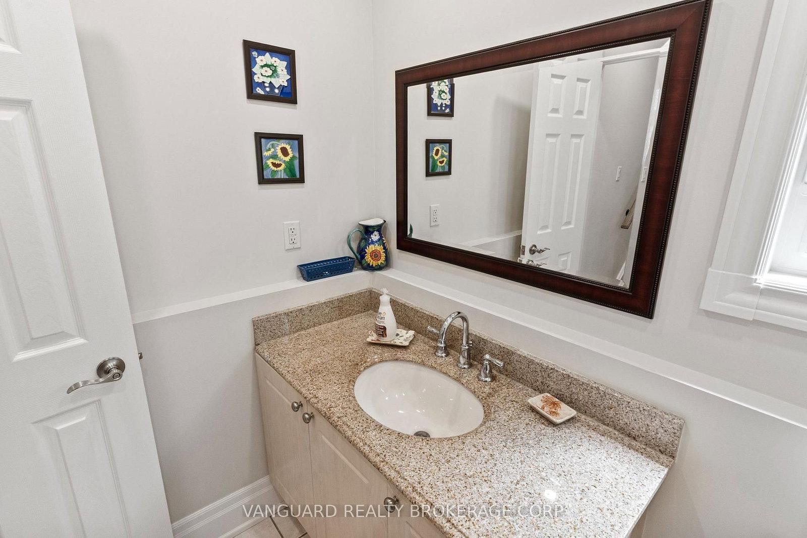 84 Sapphire Drive • Richmond Hill, ON photo 12