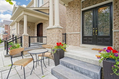 67 SAND VALLEY Street • Vaughan, ON photo 3