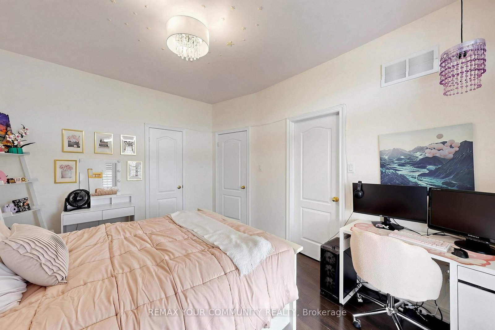 67 SAND VALLEY Street • Vaughan, ON photo 32