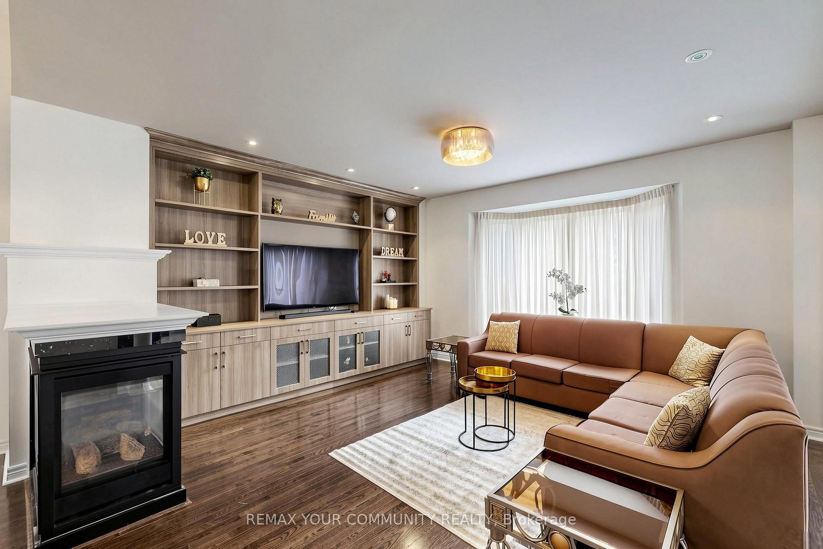 67 SAND VALLEY Street • Vaughan, ON photo 9