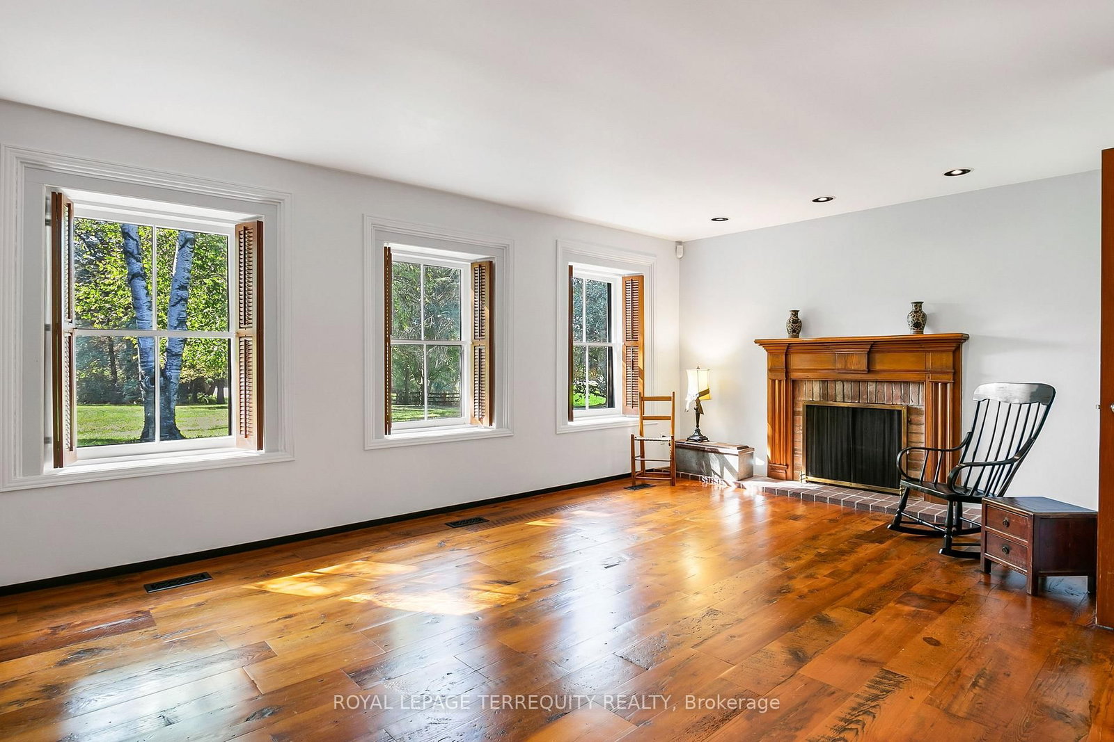 15625 8th Concession Road • King, ON photo 6