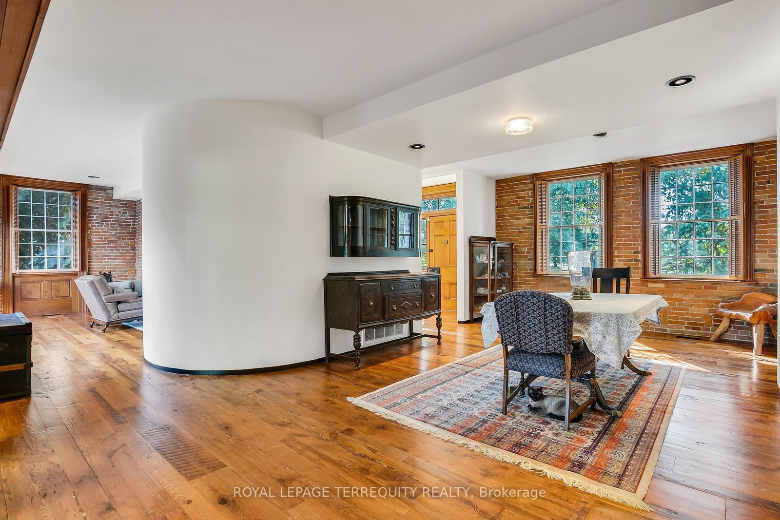 15625 8th Concession Road • King, ON photo 9