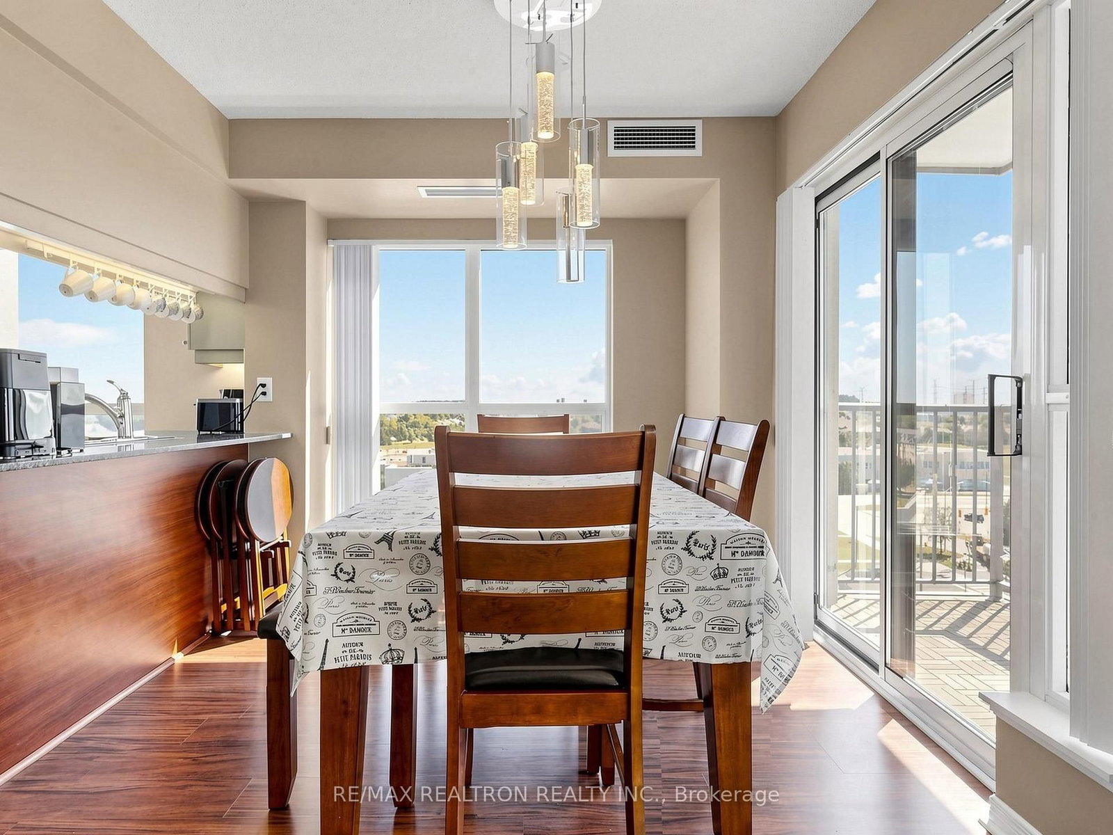 185 Oneida Crescent • #918 • Richmond Hill, ON photo 18