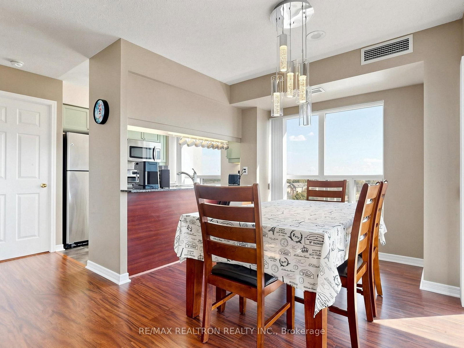 185 Oneida Crescent • #918 • Richmond Hill, ON photo 19