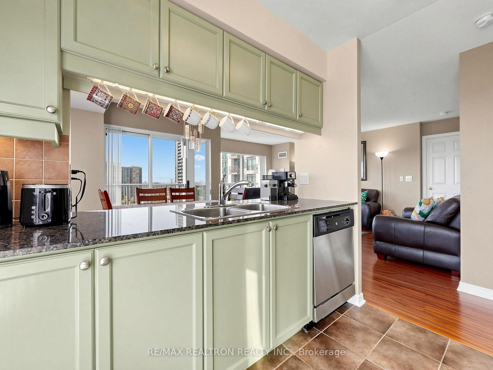 185 Oneida Crescent • #918 • Richmond Hill, ON photo 23