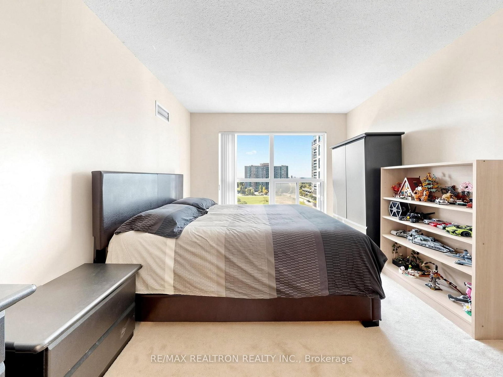 185 Oneida Crescent • #918 • Richmond Hill, ON photo 26