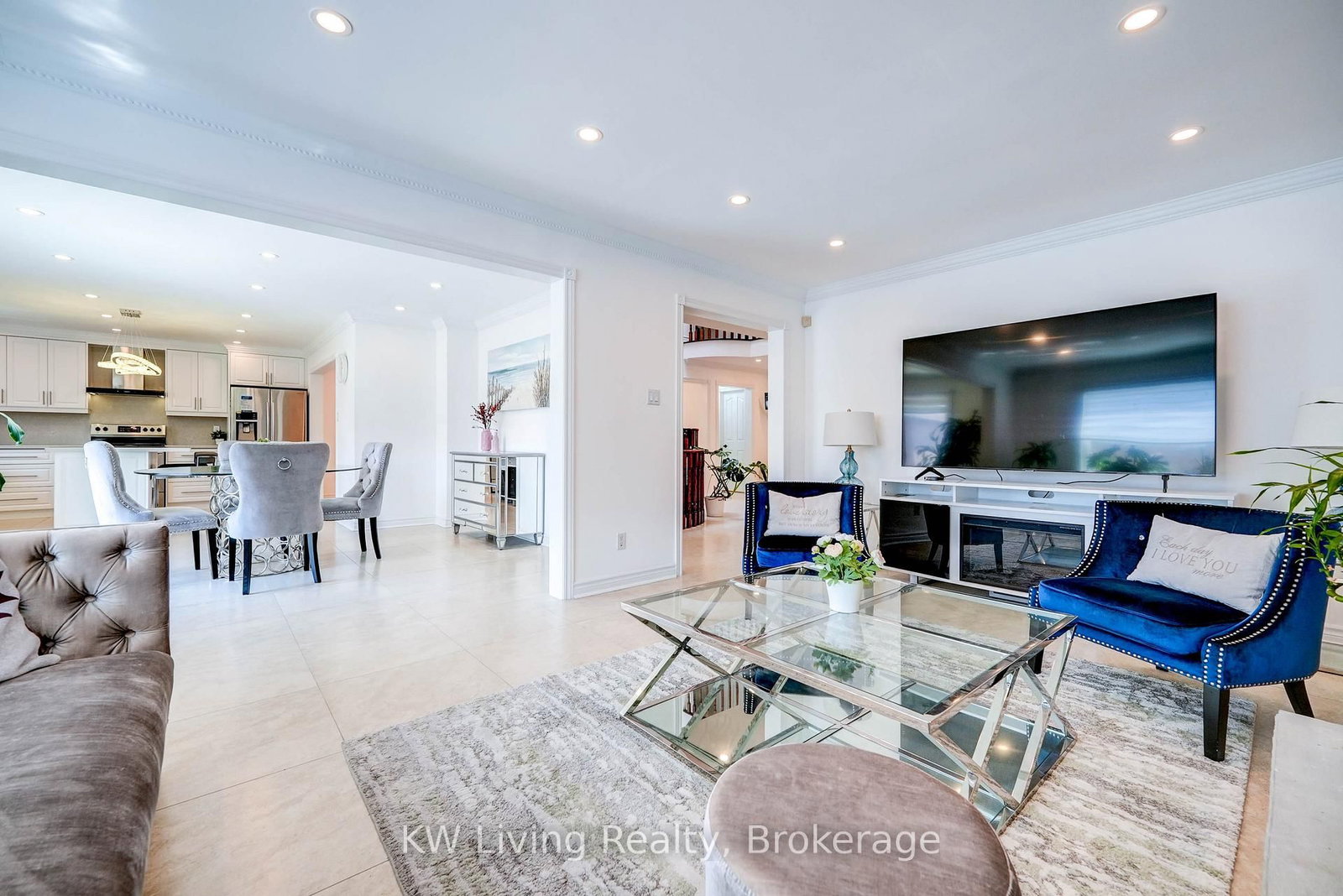48 Brookshill Crescent • Richmond Hill, ON photo 12