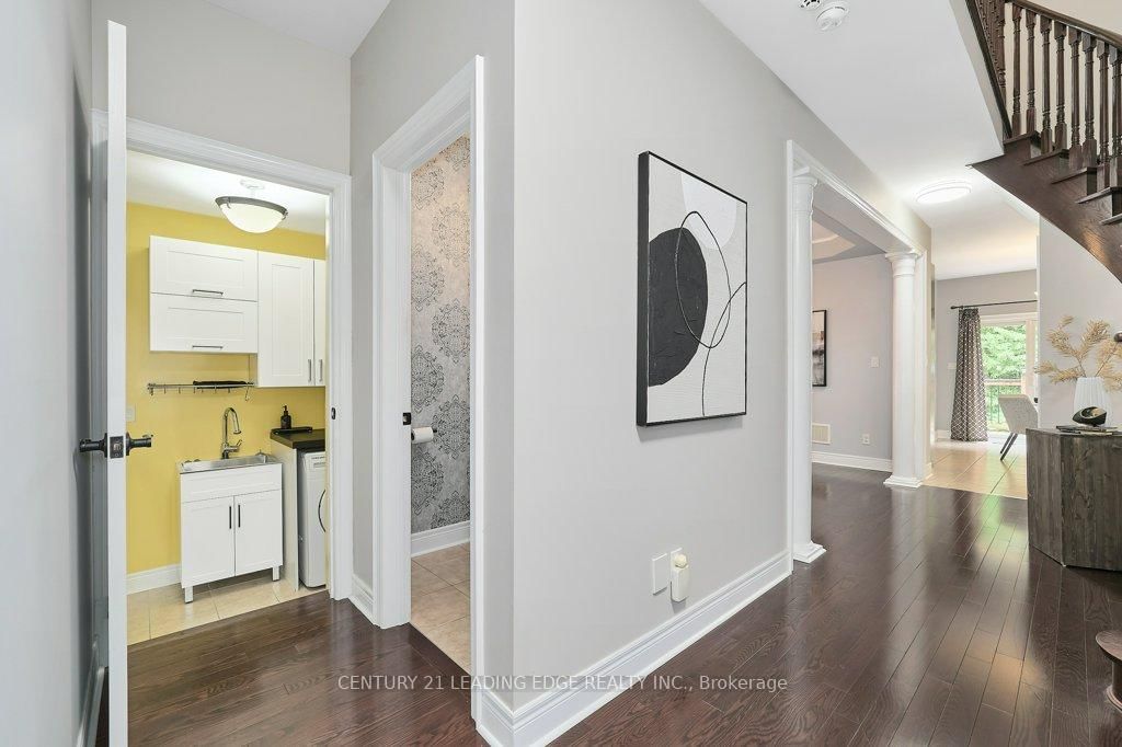 382 Via Campanile • Vaughan, ON photo 11