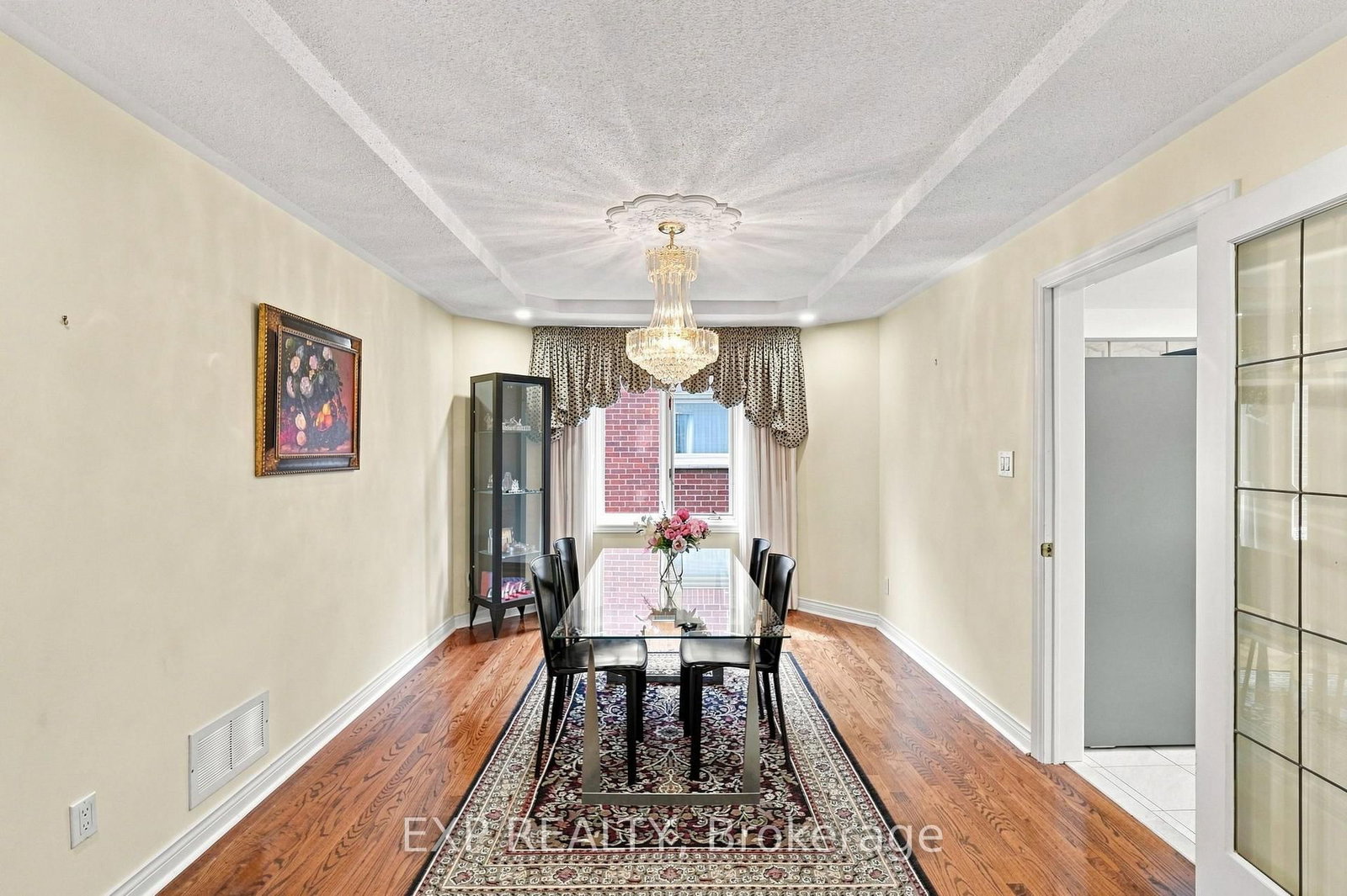 21 Cantex Court • Richmond Hill, ON photo 10