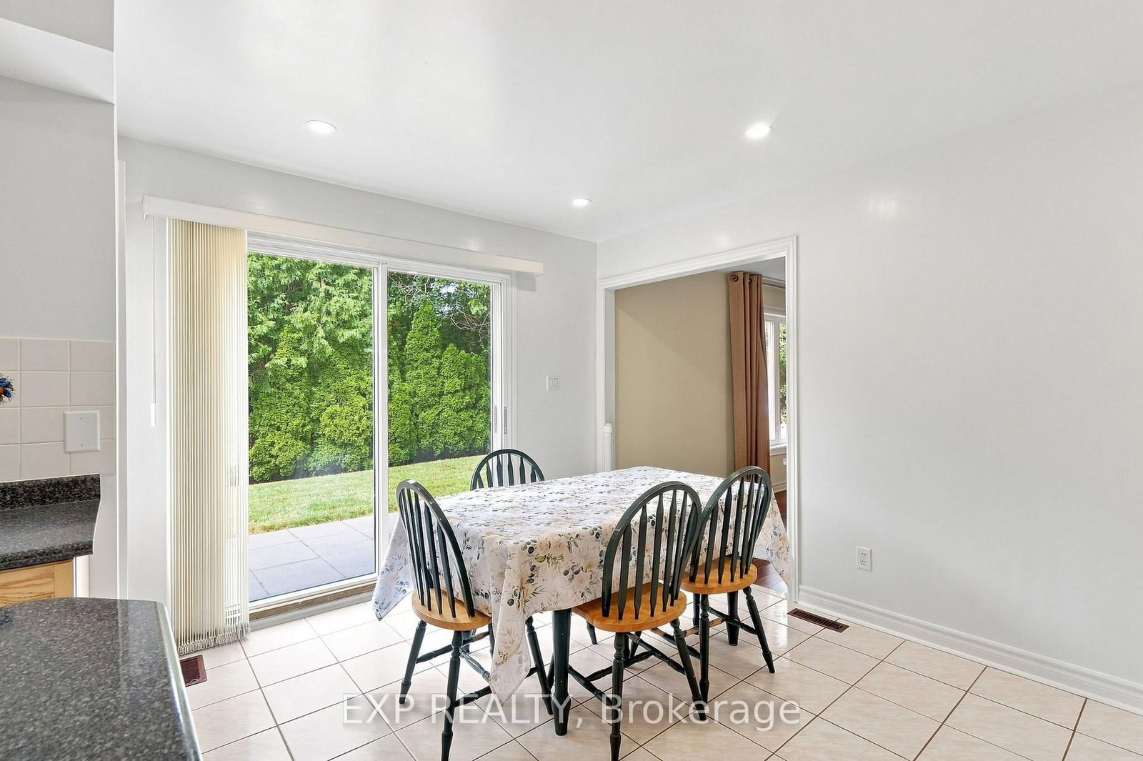 21 Cantex Court • Richmond Hill, ON photo 15