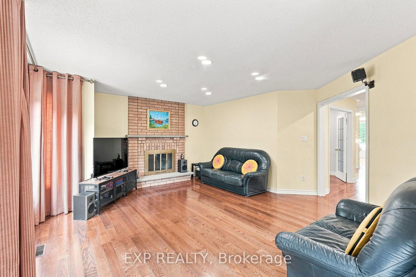 21 Cantex Court • Richmond Hill, ON photo 19