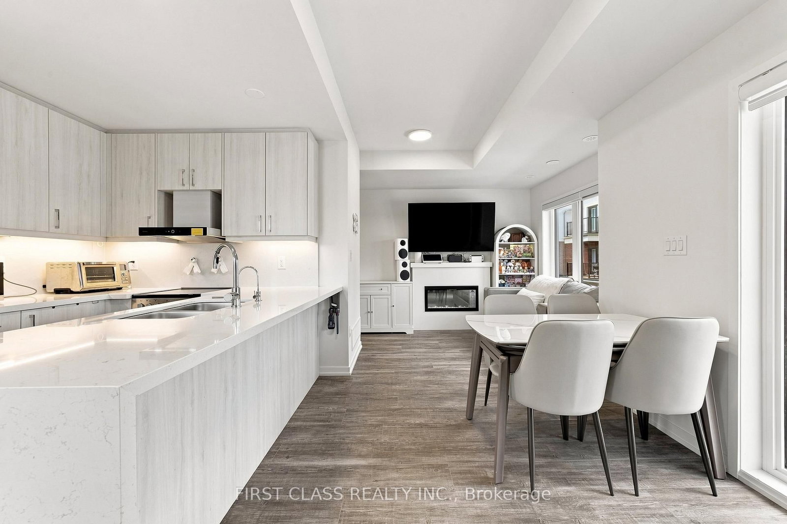224 Matawin Lane • Richmond Hill, ON photo 12