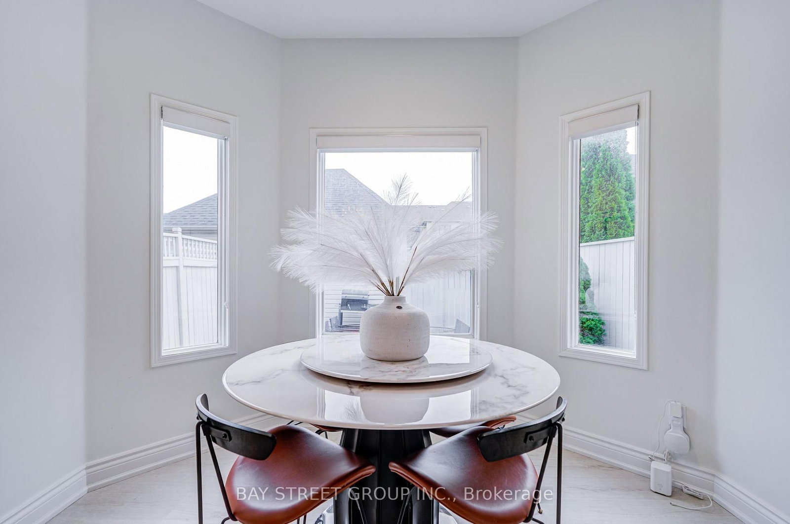 5 Luxton Avenue • Aurora, ON photo 19