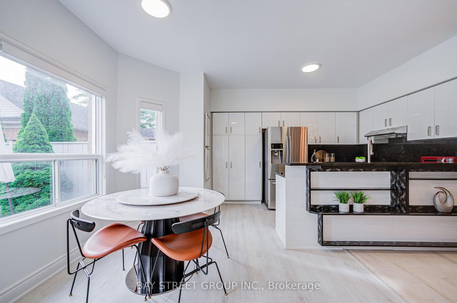 5 Luxton Avenue • Aurora, ON photo 21