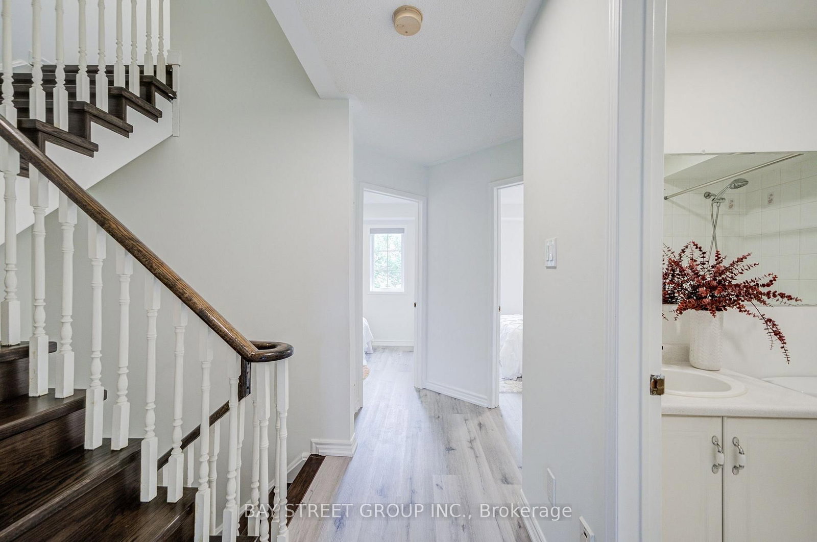 5 Luxton Avenue • Aurora, ON photo 22