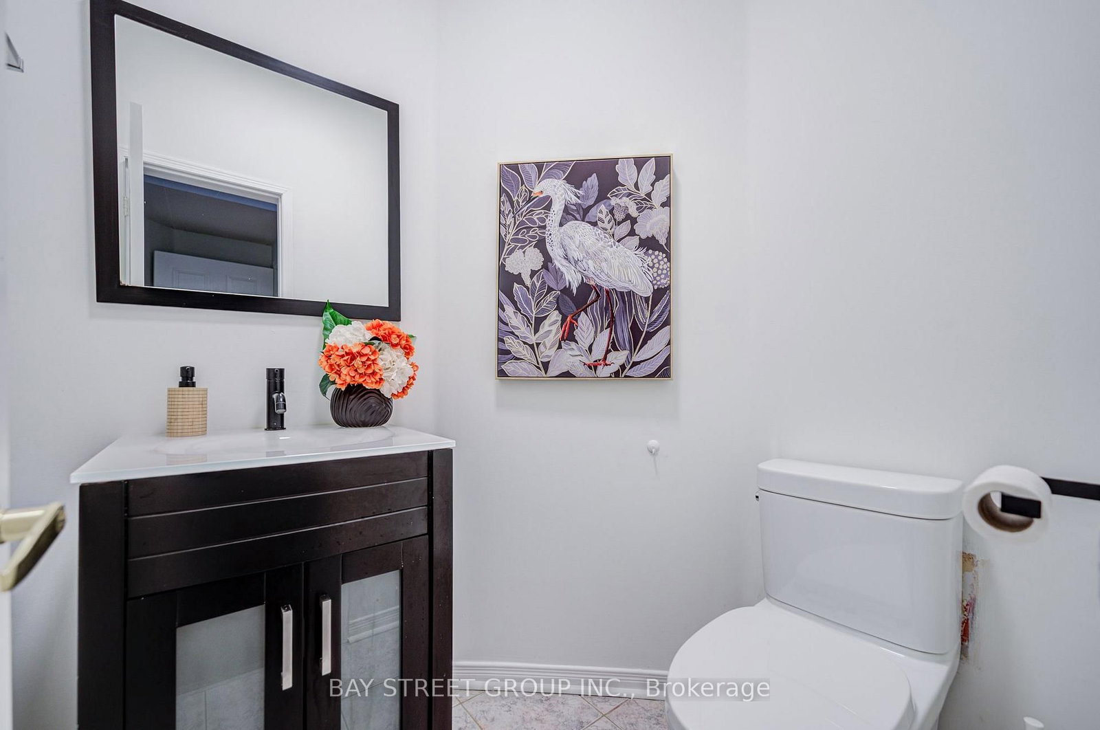 5 Luxton Avenue • Aurora, ON photo 46