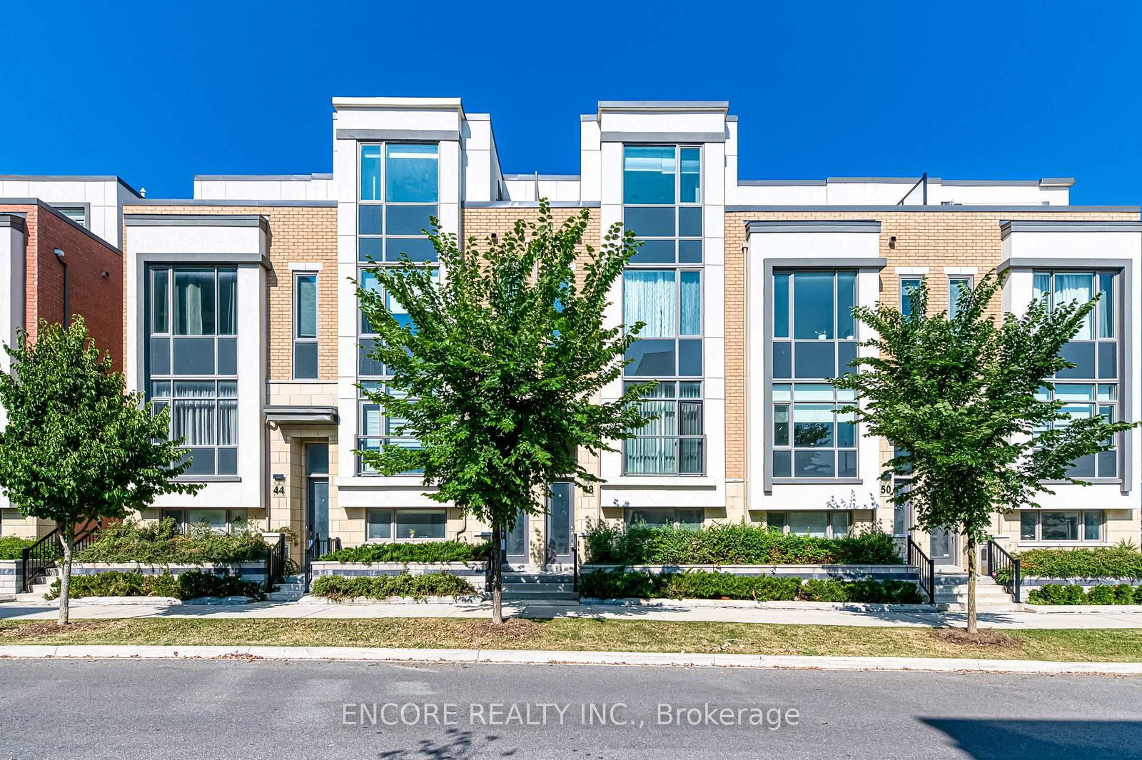 48 William Saville Street • Markham, ON photo 2