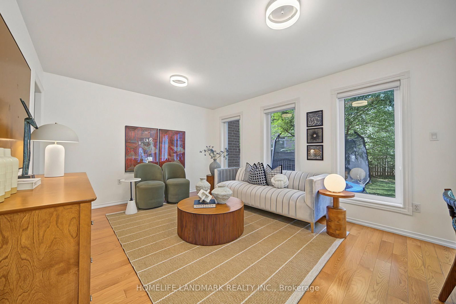 40 Silver Linden Drive • Richmond Hill, ON photo 8