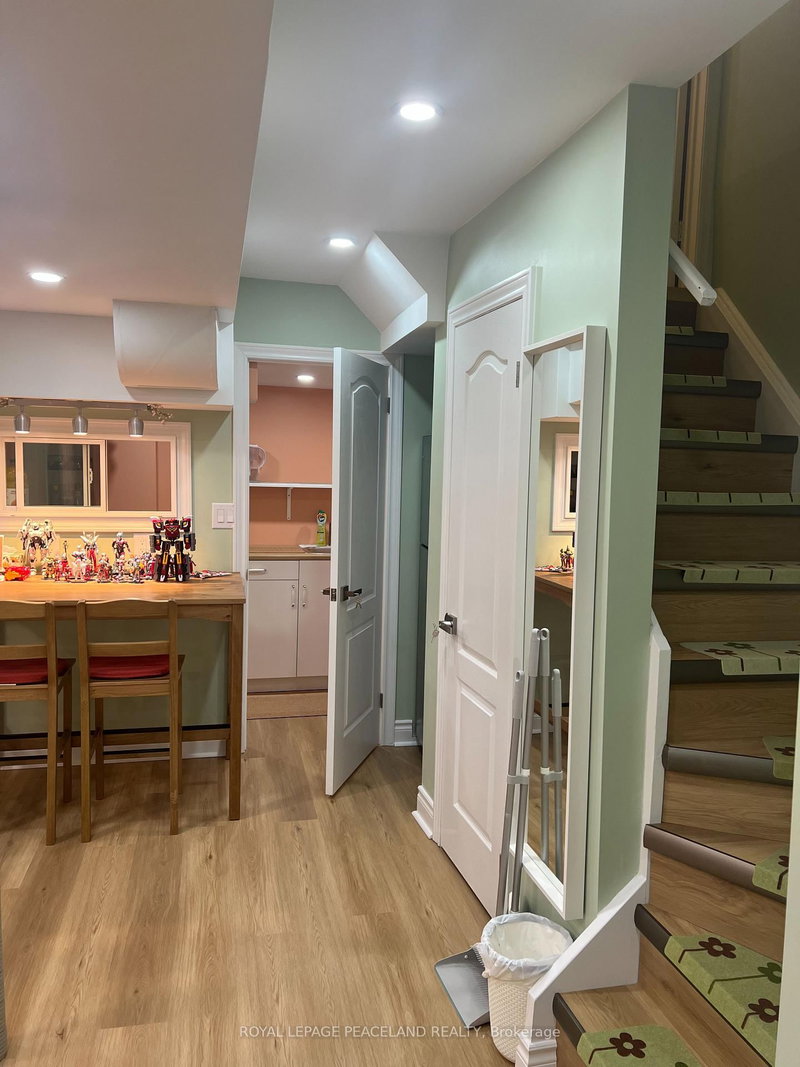 basement - 162 Kingsbridge Circle