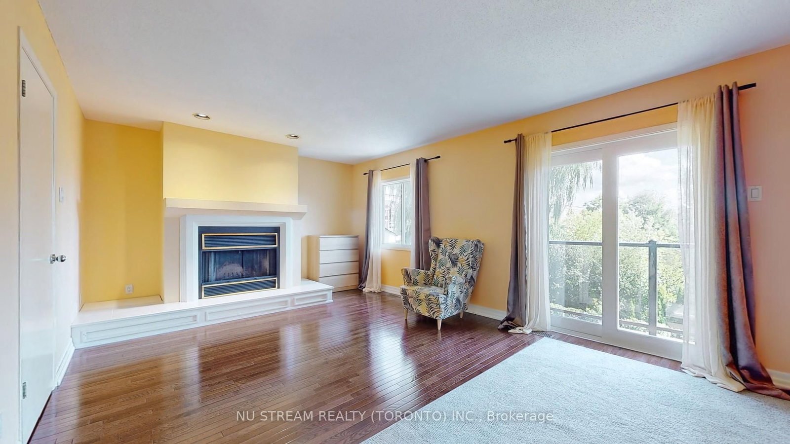 15 Bond Crescent • Richmond Hill, ON photo 26