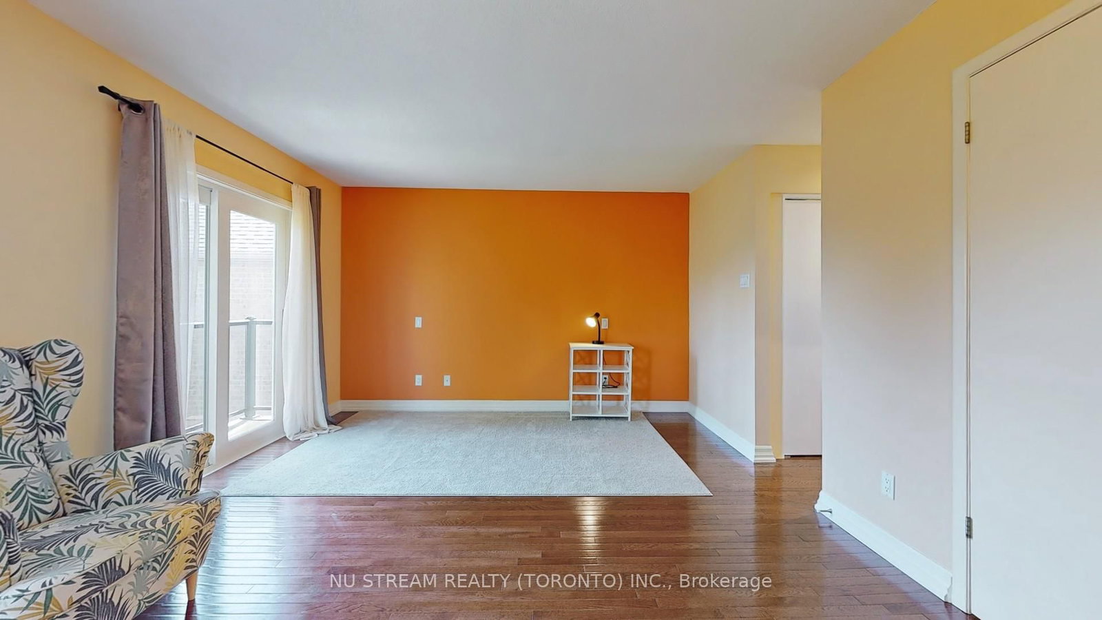 15 Bond Crescent • Richmond Hill, ON photo 27