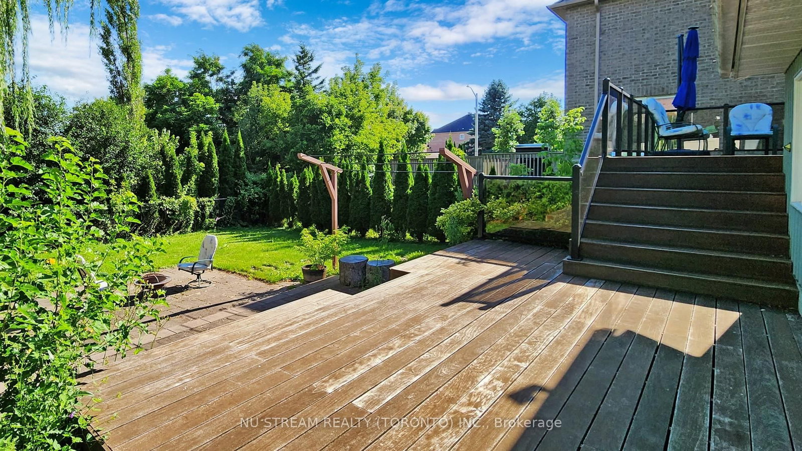 15 Bond Crescent • Richmond Hill, ON photo 38