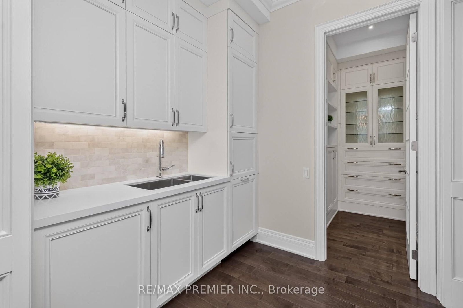 31 Sarracini Crescent • Vaughan, ON photo 18