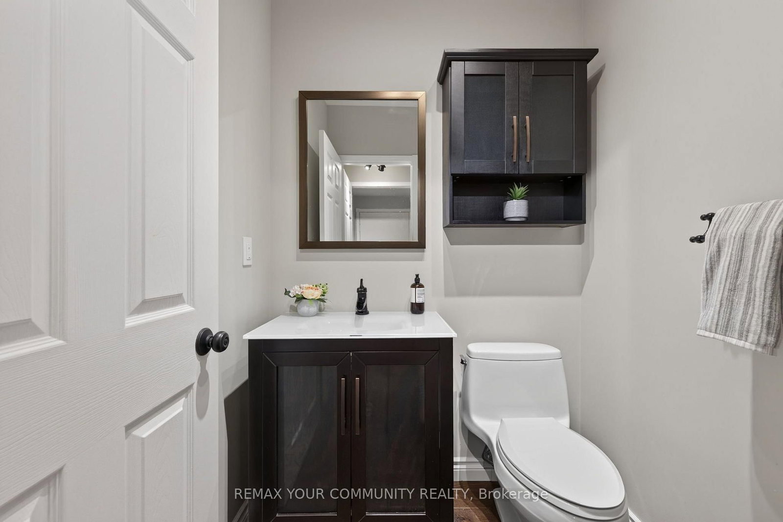 126 Woodroof Crescent • Aurora, ON photo 17