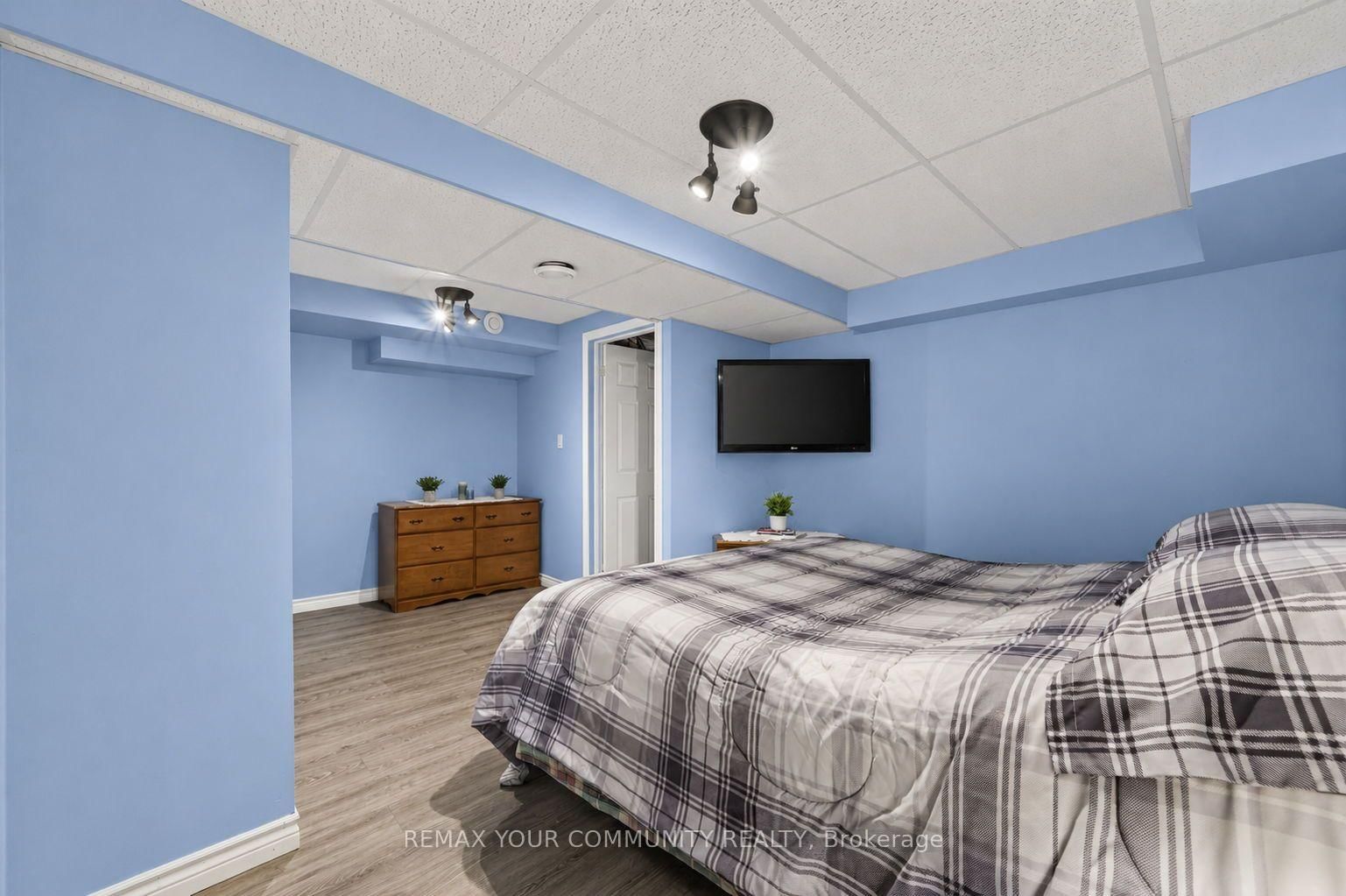 126 Woodroof Crescent • Aurora, ON photo 32