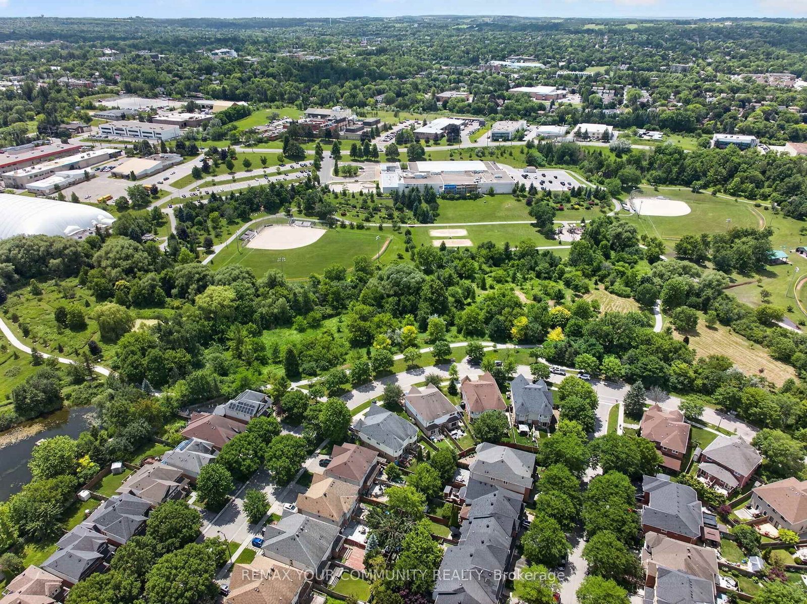 126 Woodroof Crescent • Aurora, ON photo 47