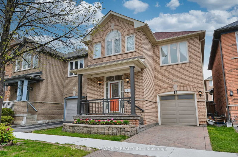 7 Fairlawn Avenue