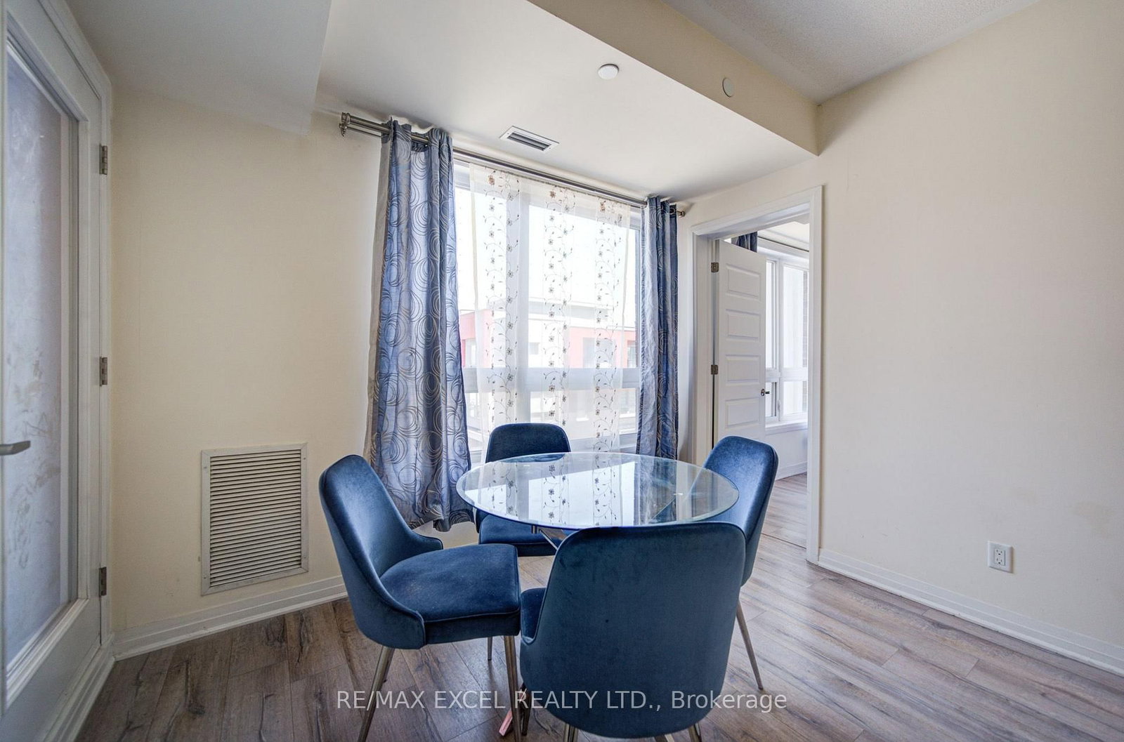 2 Adam Sellers Street • #302 • Markham, ON photo 20