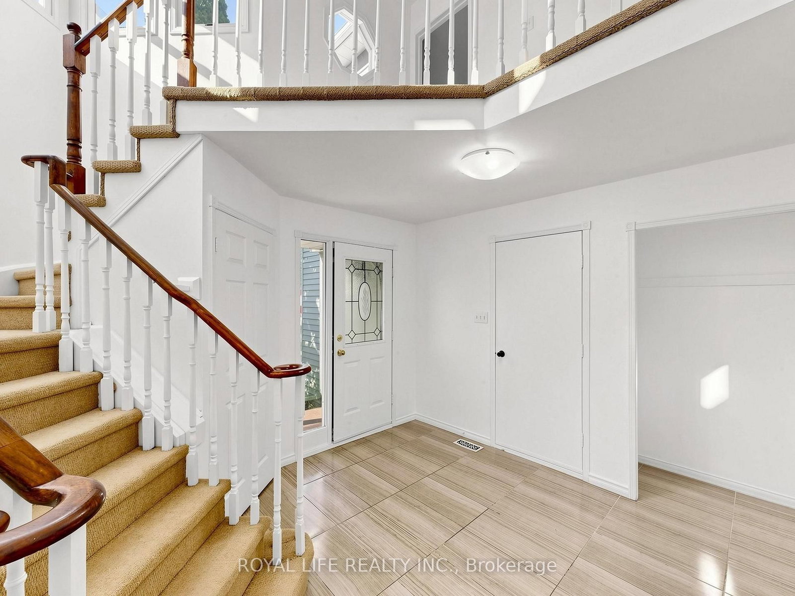 985 Linden Street • Innisfil, ON photo 17