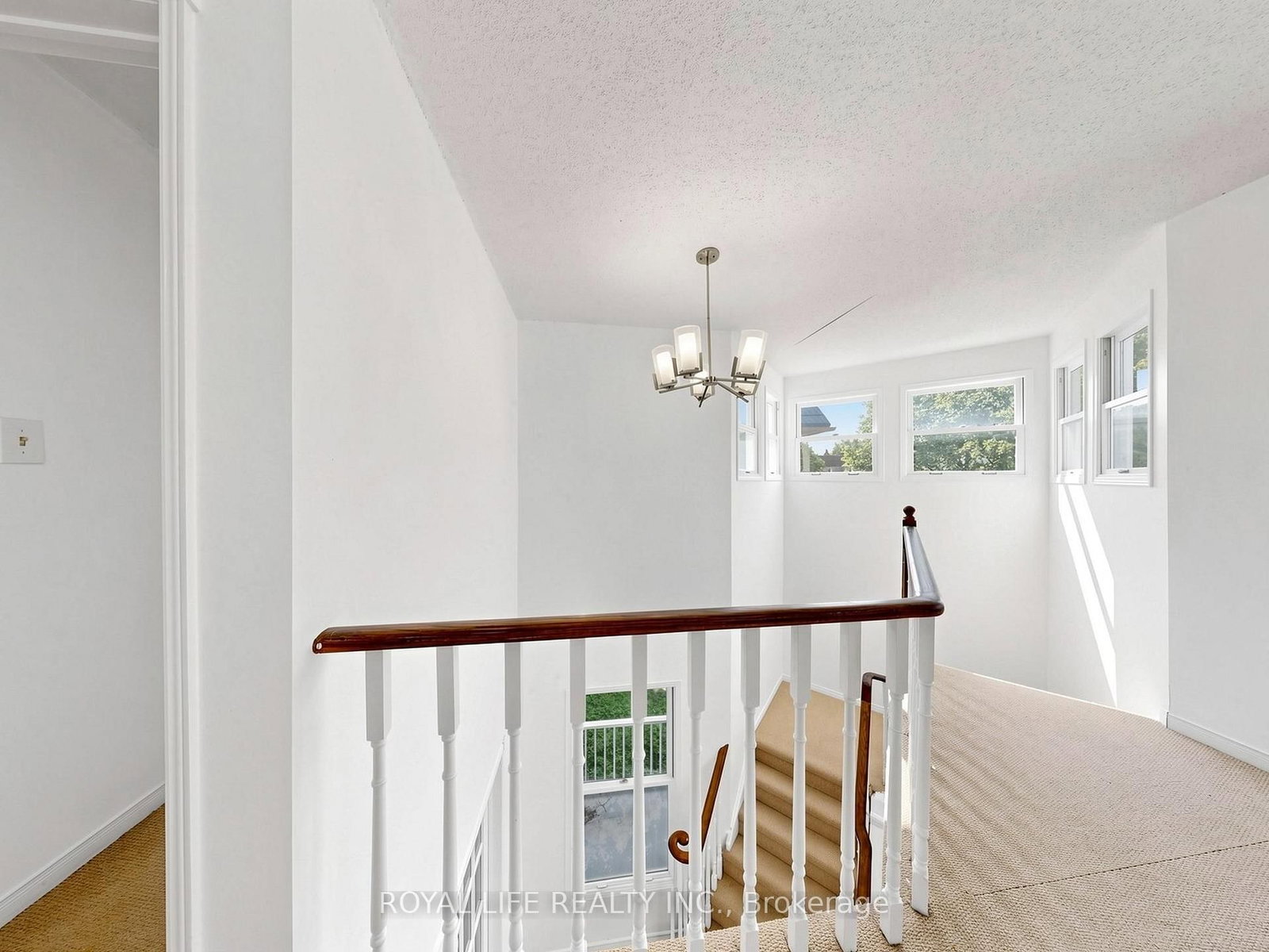 985 Linden Street • Innisfil, ON photo 18