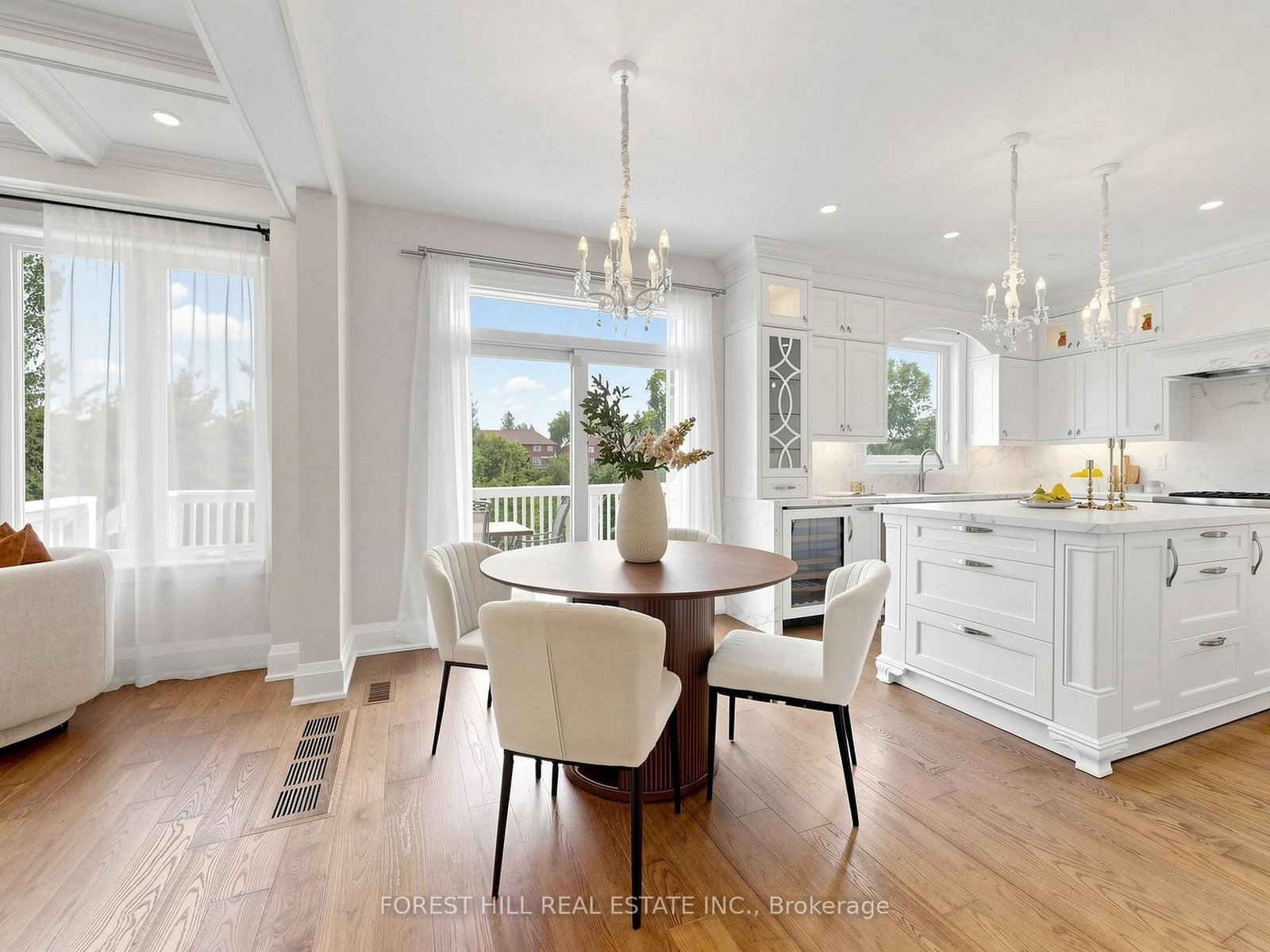 49 Grange Drive • Richmond Hill, ON photo 12
