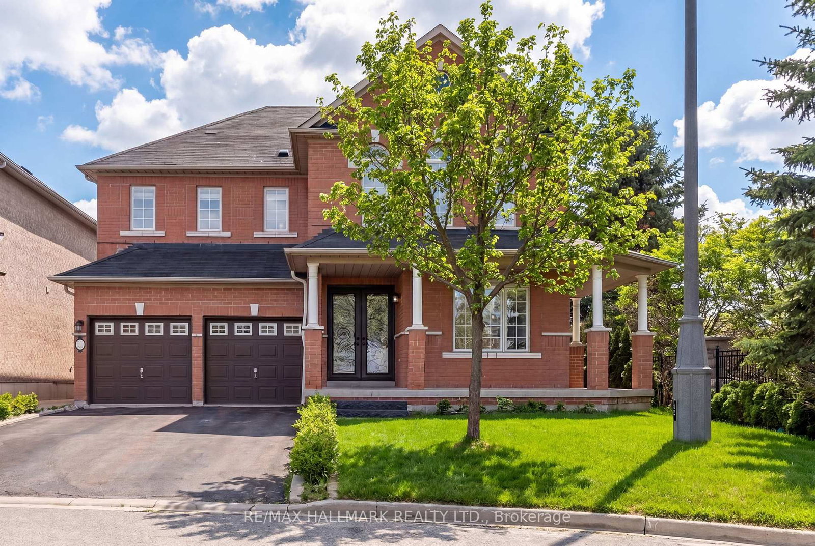 57 Saint Nicholas Crescent • Vaughan, ON photo 1