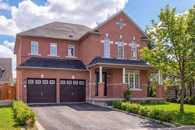 57 Saint Nicholas Crescent • Vaughan, ON photo 2