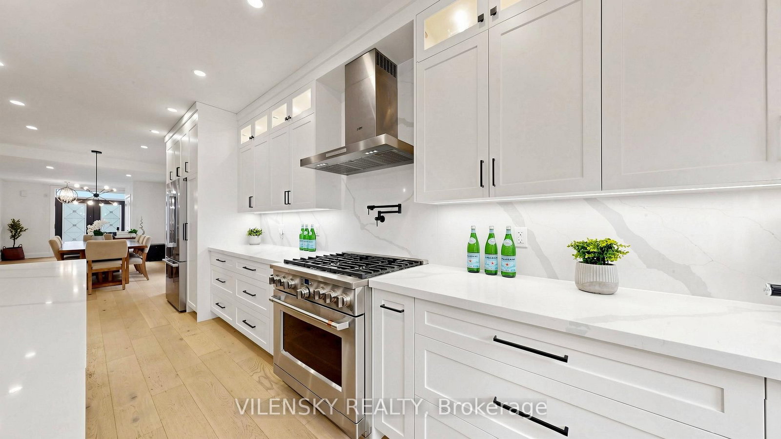 146 Valley Vista Drive • Vaughan, ON photo 10