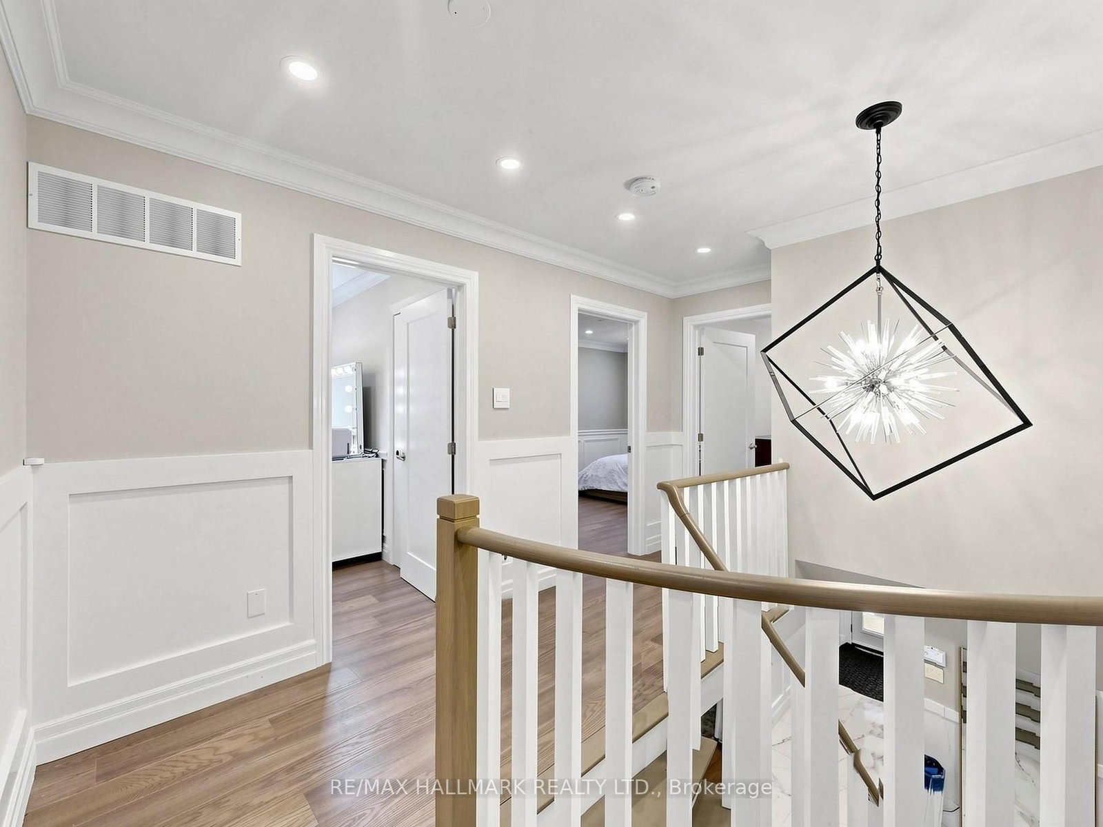 58 Marchwood Crescent • Richmond Hill, ON photo 23