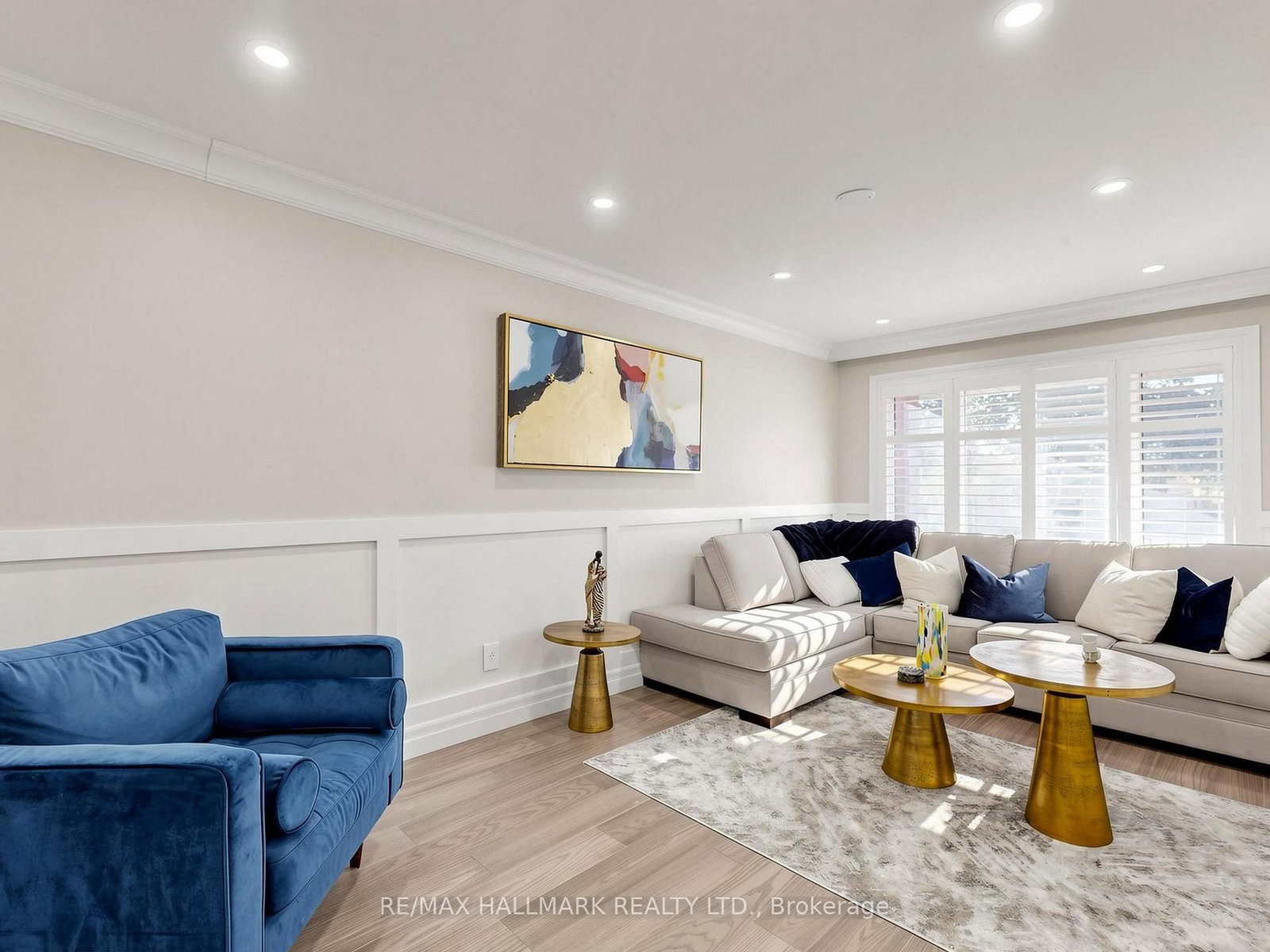 58 Marchwood Crescent • Richmond Hill, ON photo 4