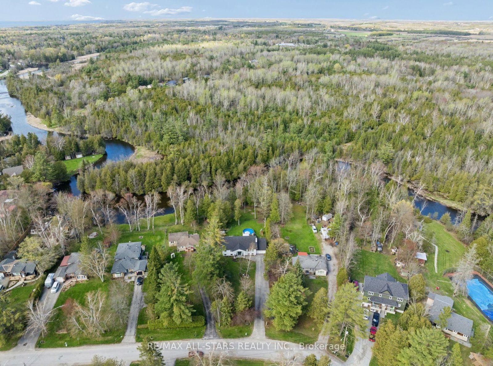 127 Pinecrest Road • Georgina, ON photo 44