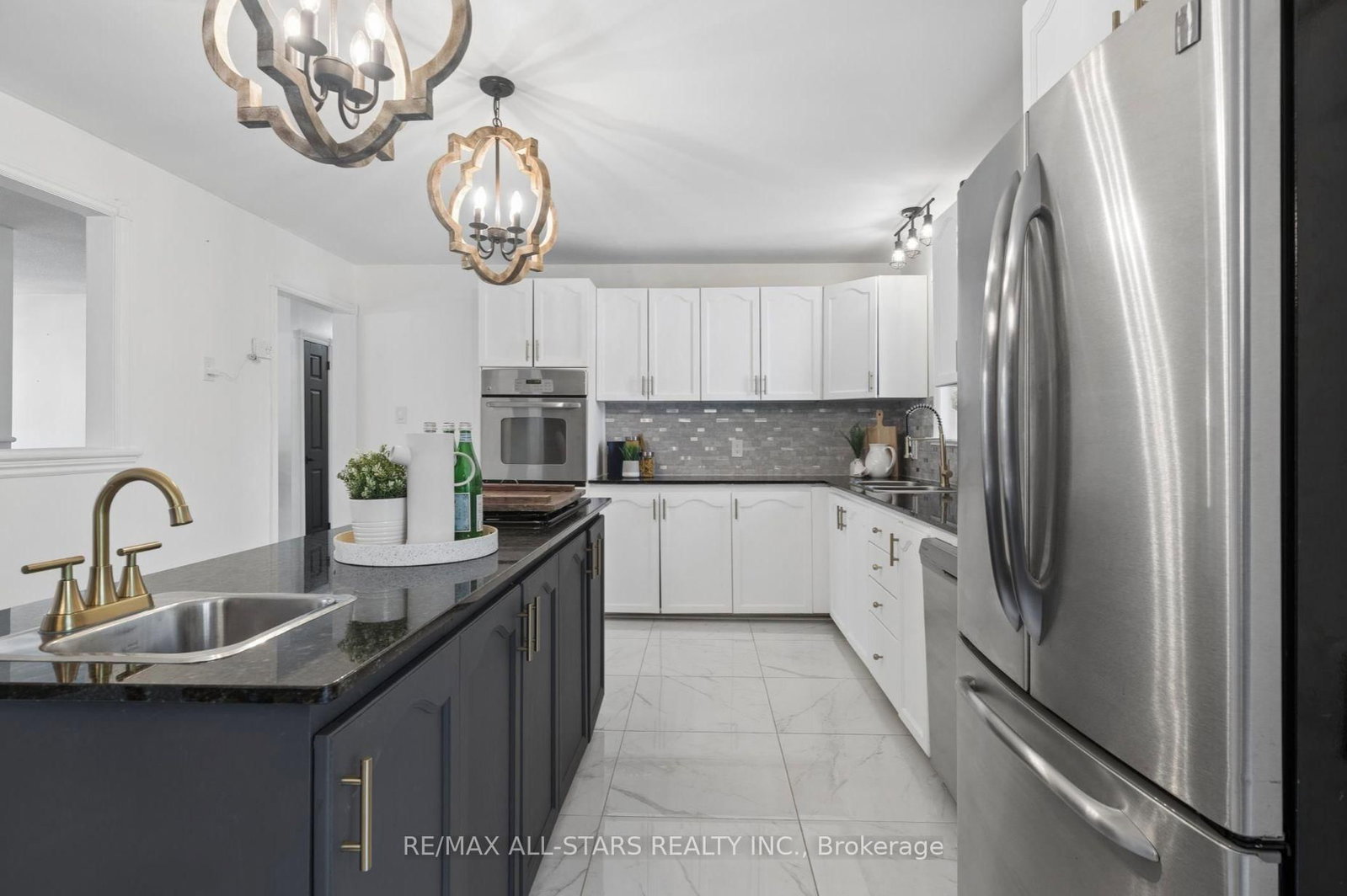 127 Pinecrest Road • Georgina, ON photo 7